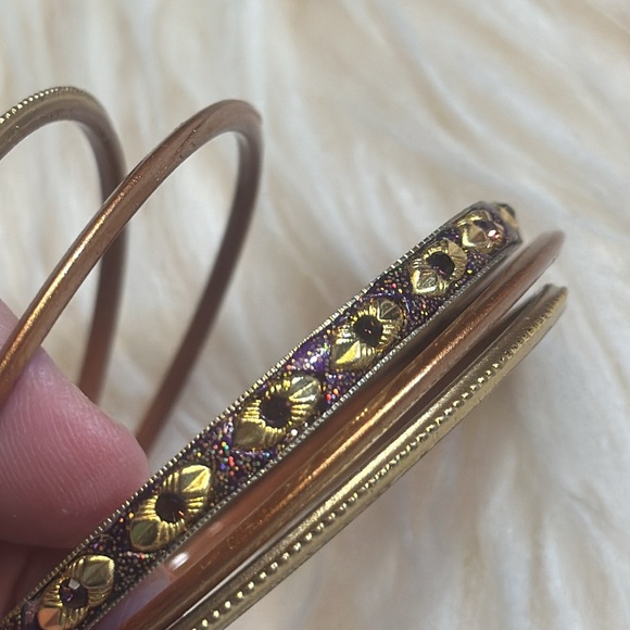 Sparkly gold bangles - Picture 8 of 8
